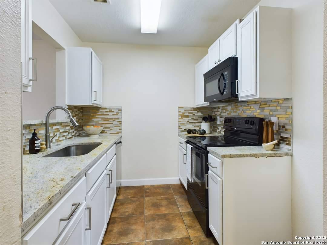 San Antonio, TX 78250,9539 celine