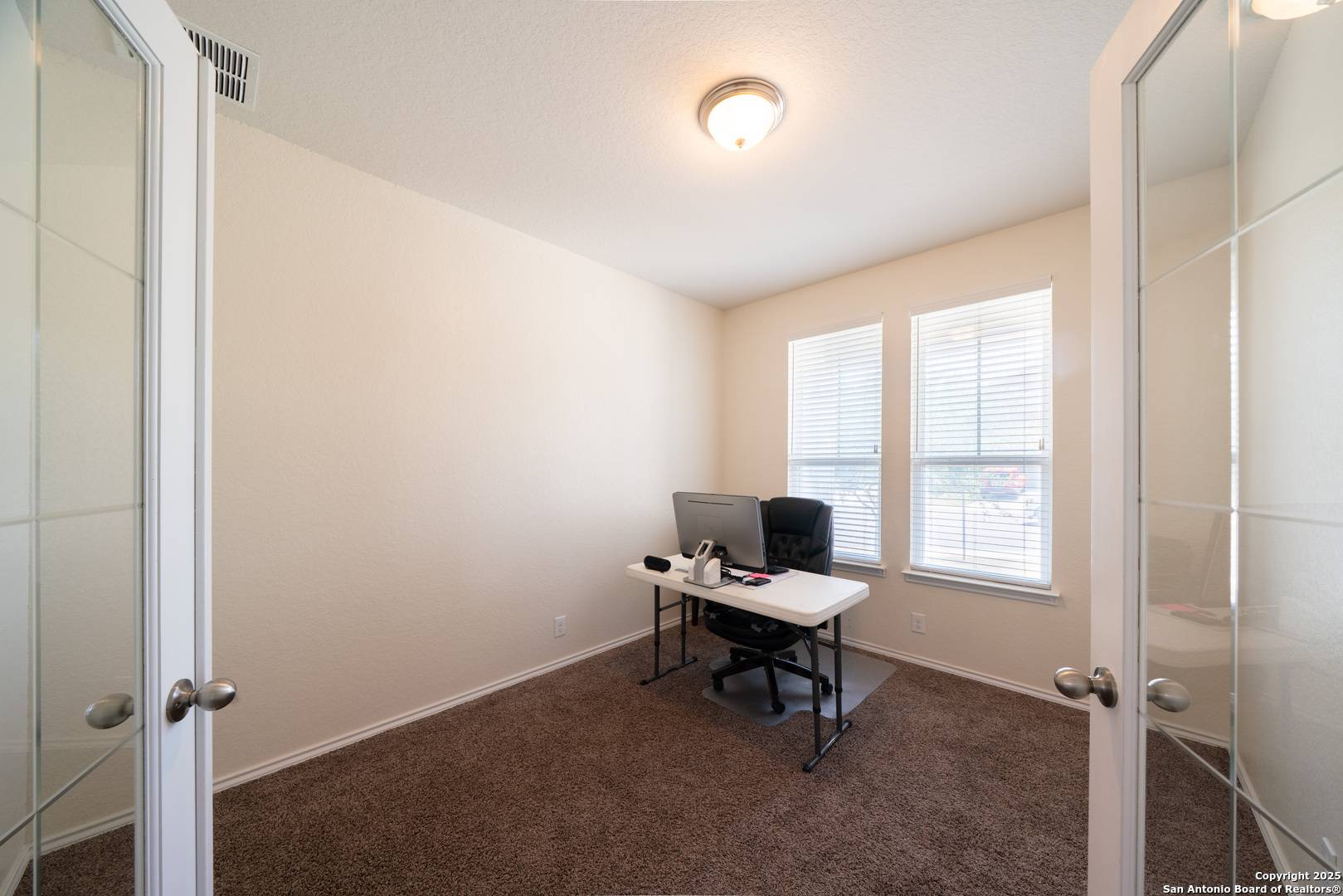 San Antonio, TX 78223,7207 Independence Way