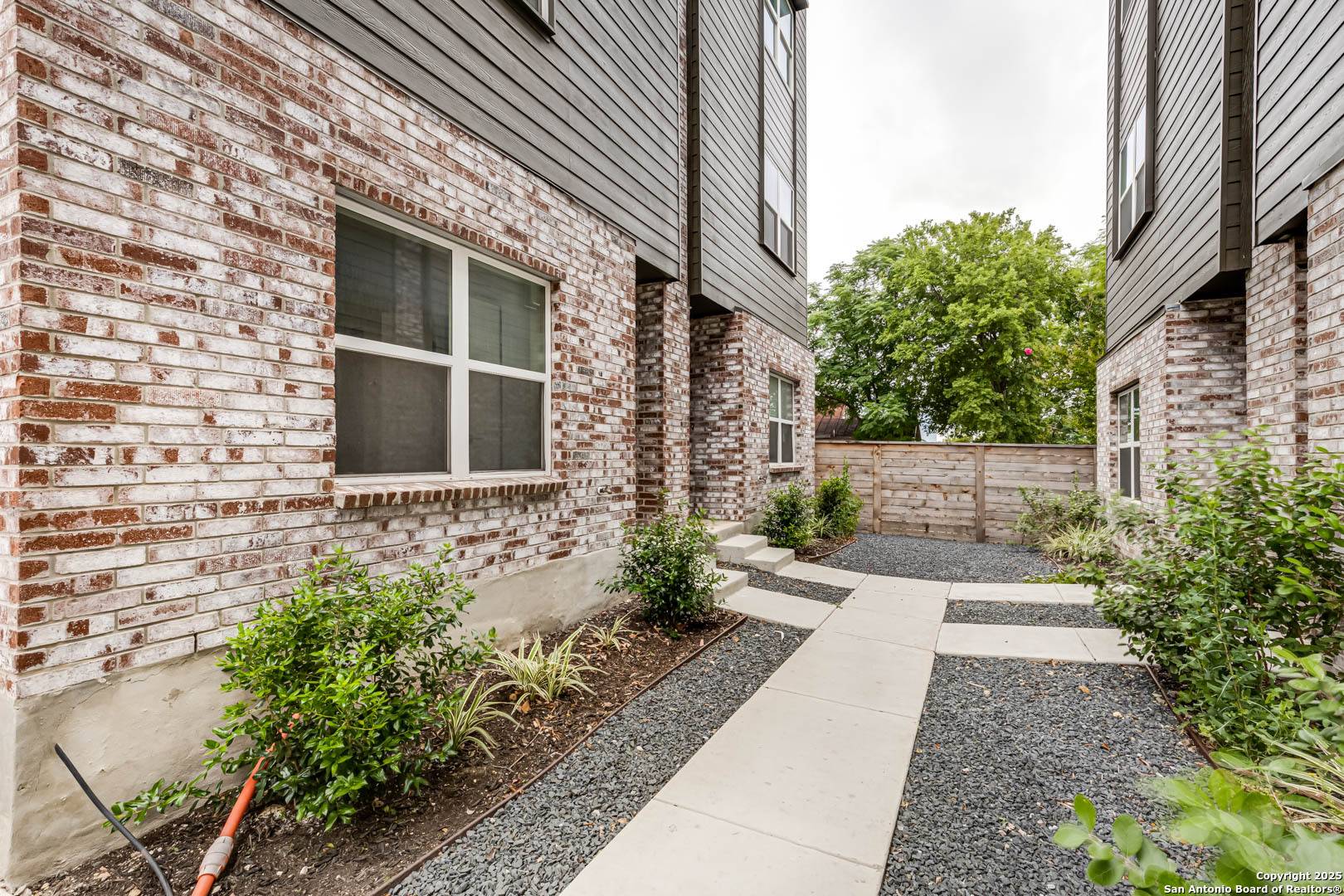 San Antonio, TX 78212,210 Poplar St UNIT 108
