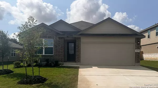 635 Sumpter Banks, Cibolo, TX 78108
