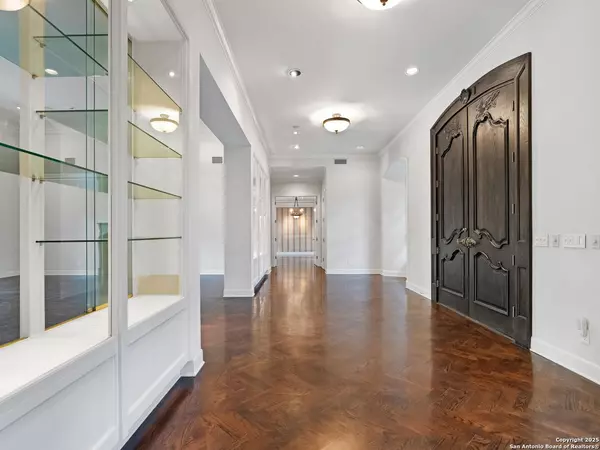 Hill Country Village, TX 78232,100 Tomahawk