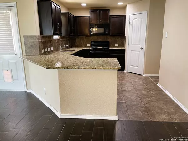 Schertz, TX 78154,12242 Bening Vly