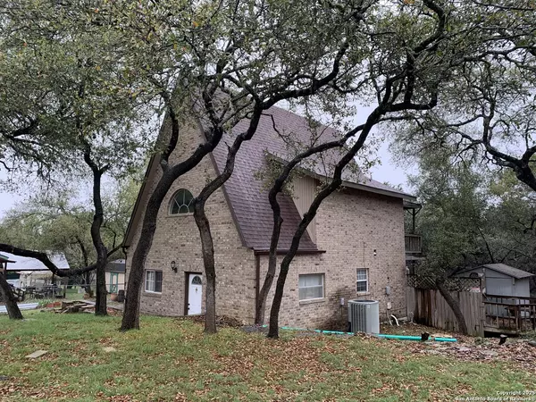 Canyon Lake, TX 78133,1076 Eastview