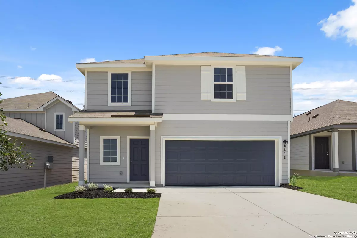 Elmendorf, TX 78112,8818 Black Oak Drive
