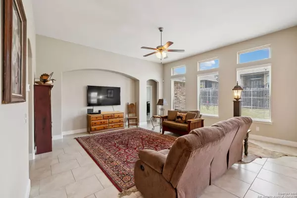 New Braunfels, TX 78130,1388 Kamryn Way