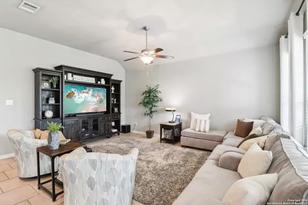 San Antonio, TX 78245,2730 Tortuga Verde