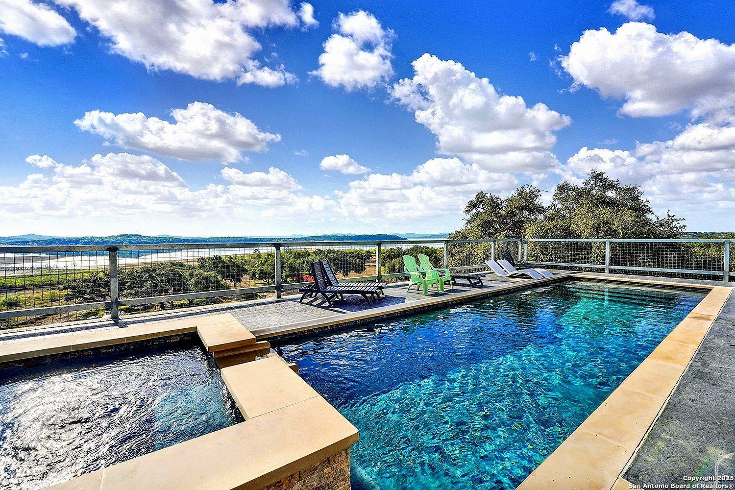 1447 Tamarack, Canyon Lake, TX 78133