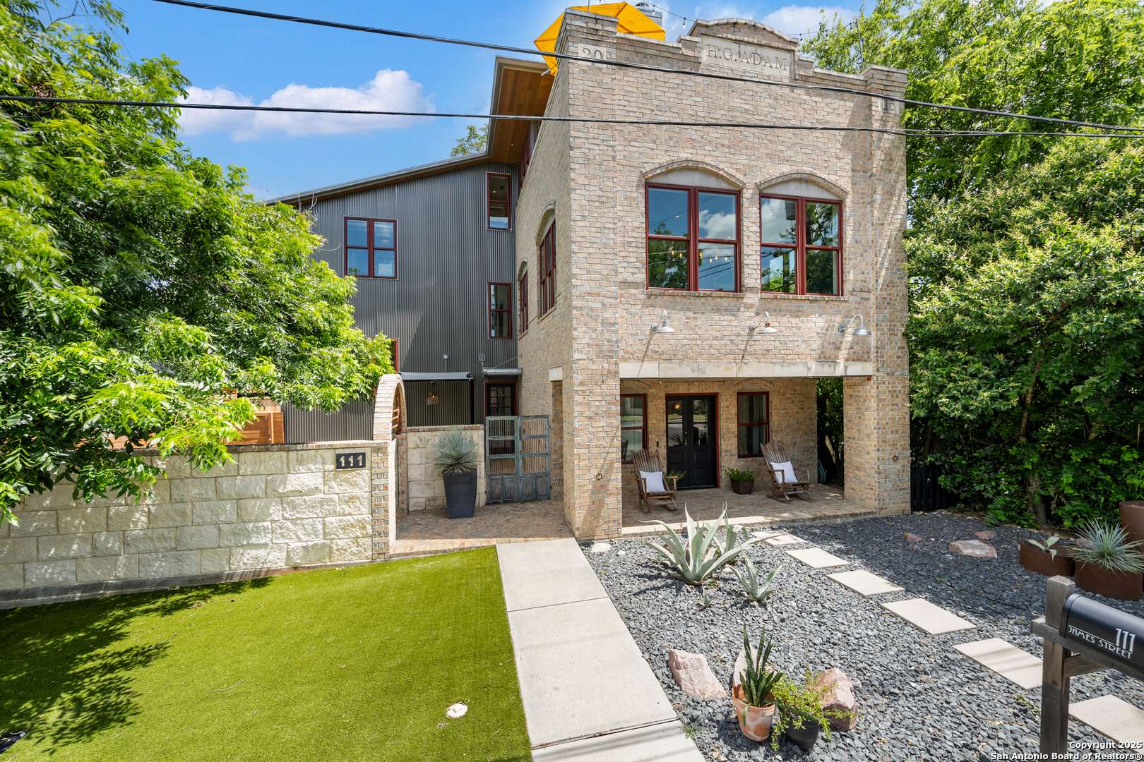111 James, Boerne, TX 78006