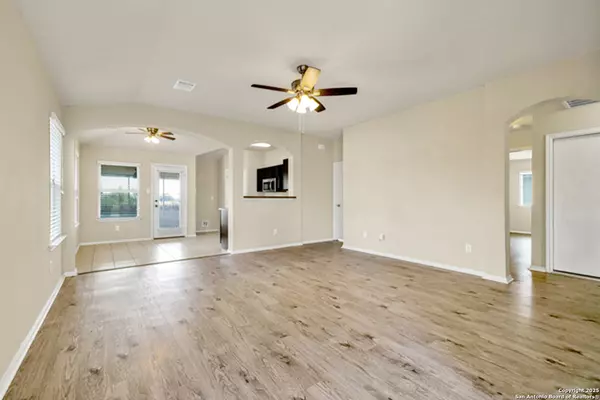 Seguin, TX 78155,920 Bexley Dr.