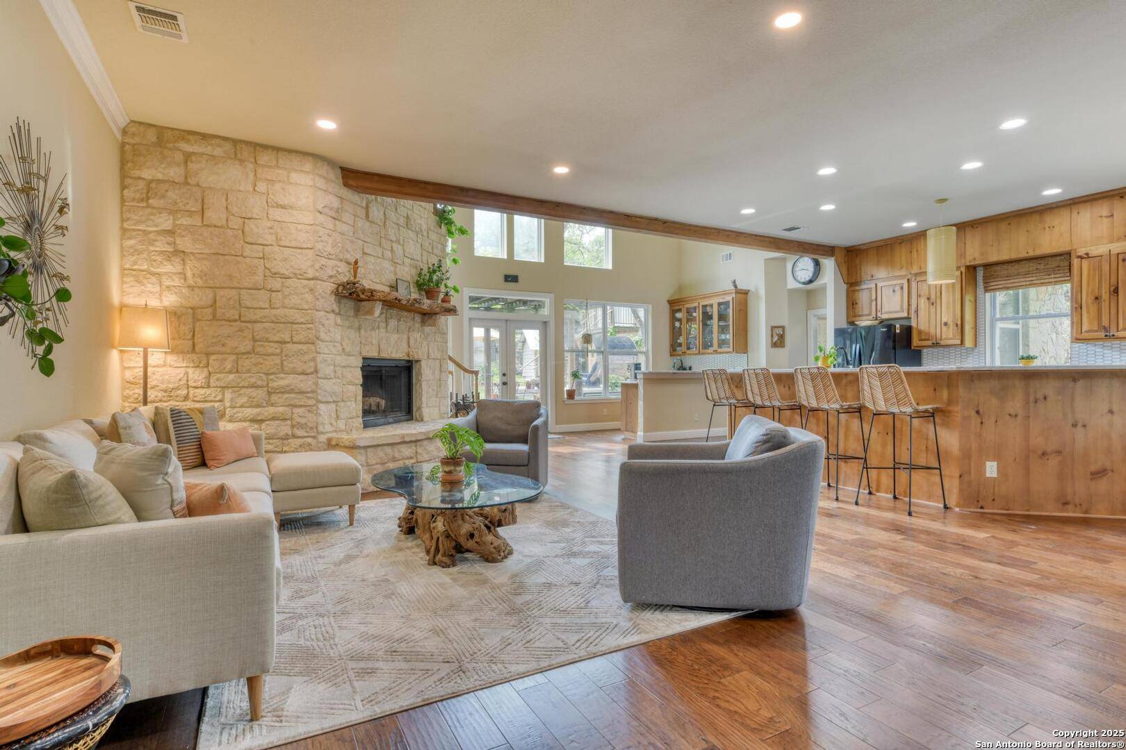 Boerne, TX 78006,106 Lake Blvd