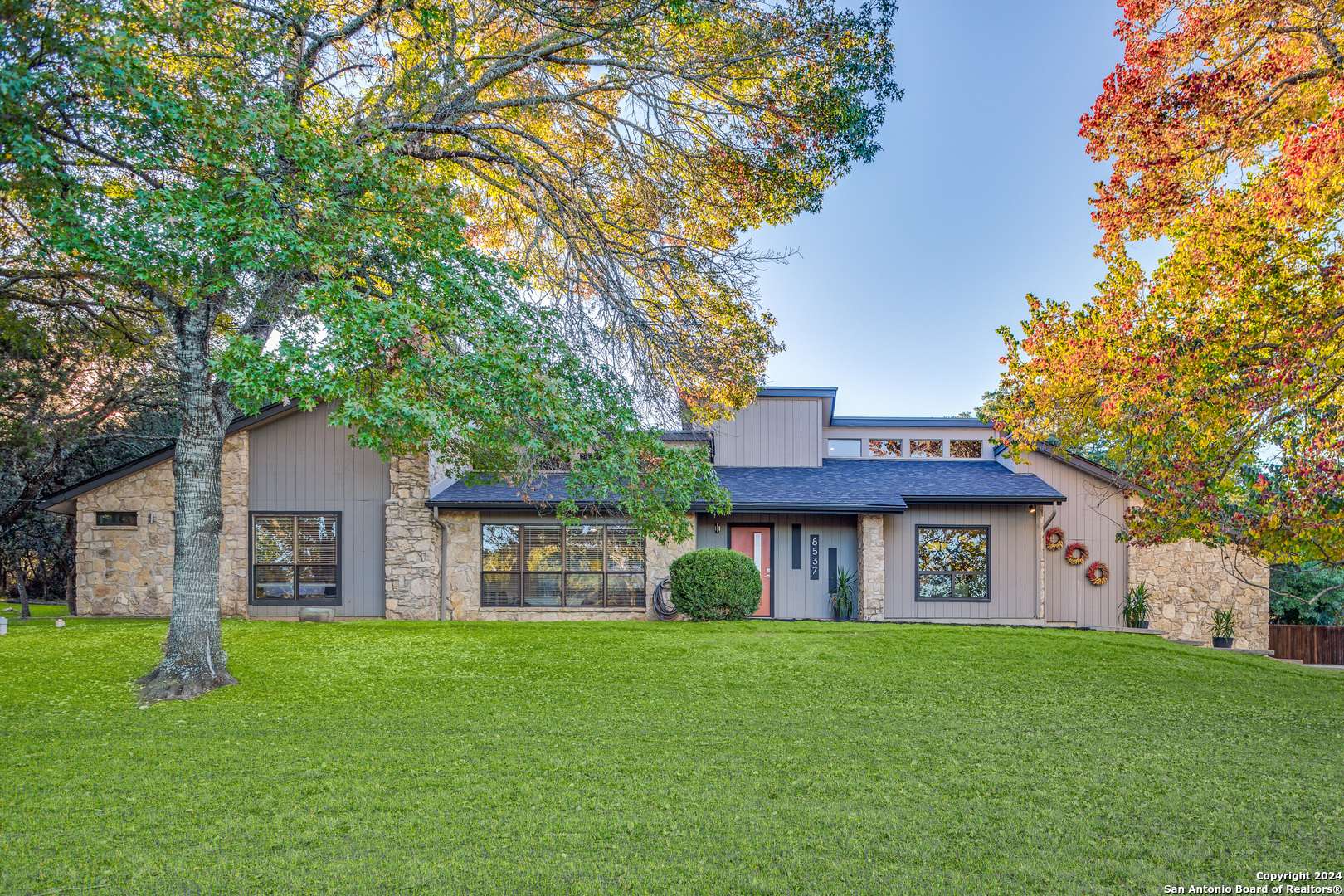 San Antonio, TX 78255,8537 Classic Oaks Ln