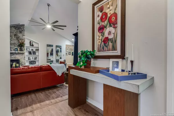 San Antonio, TX 78255,8537 Classic Oaks Ln