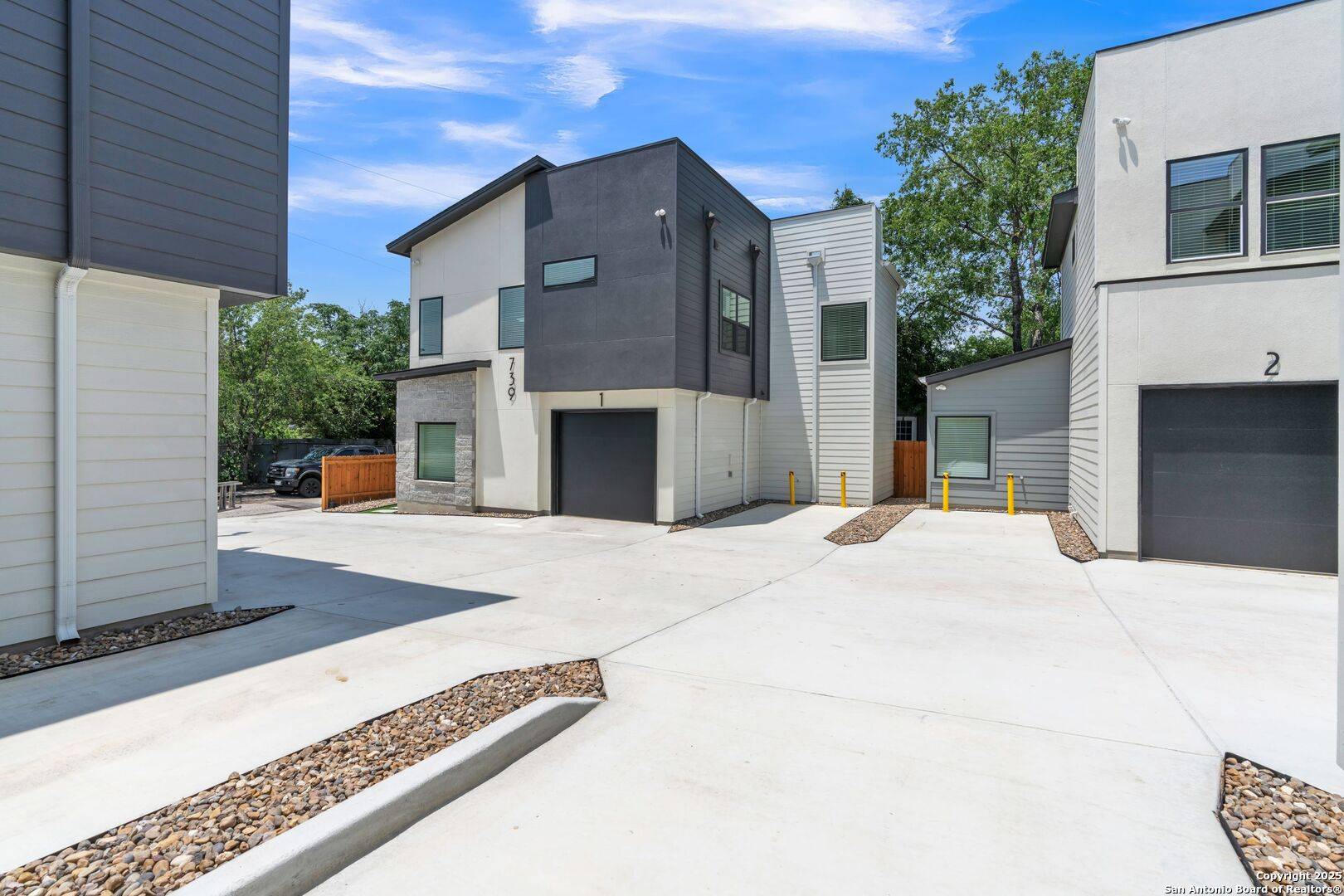 San Antonio, TX 78210,739 Cuney Way UNIT 1