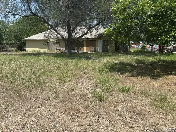 New Braunfels, TX 78130,1350 Huisache Avenue