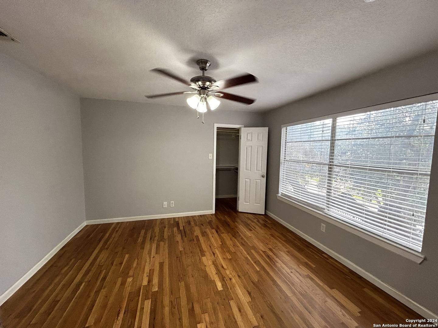 San Antonio, TX 78209-6746,211 NATALEN AVE UNIT 211