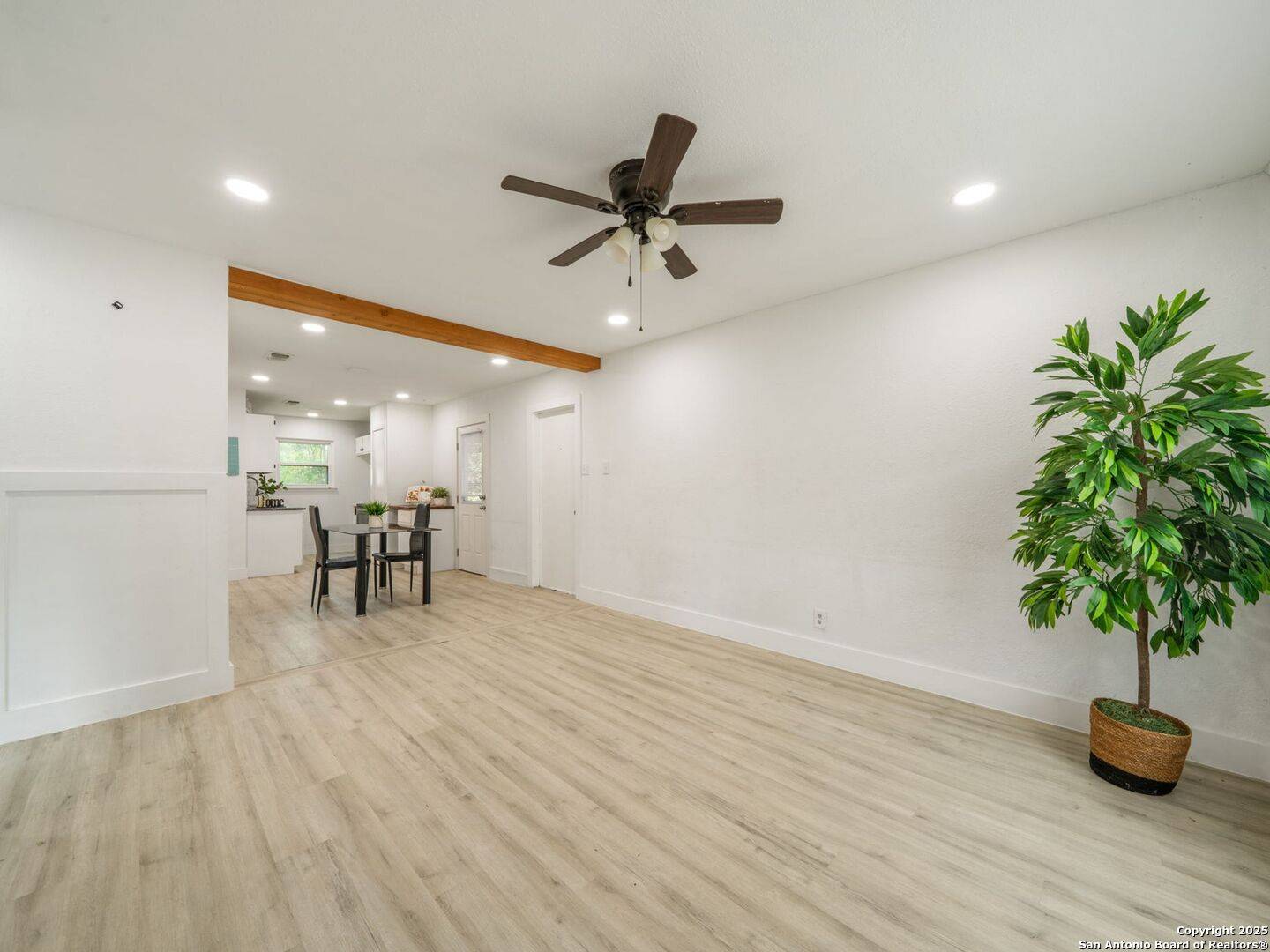 Live Oak, TX 78233,11105 Lone Shadow