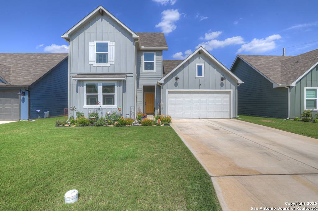 437 Signe, Seguin, TX 78155