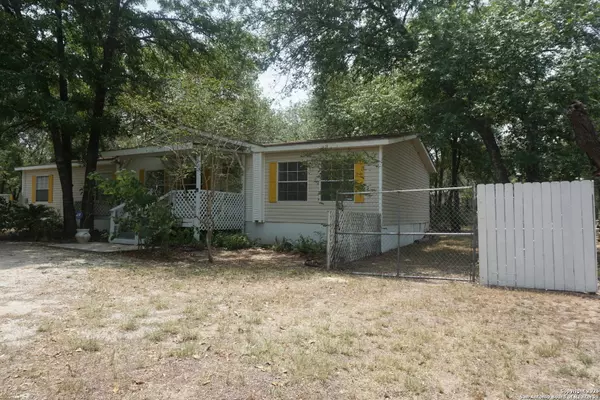 Elmendorf, TX 78112,23027 Fawn Trail Dr.