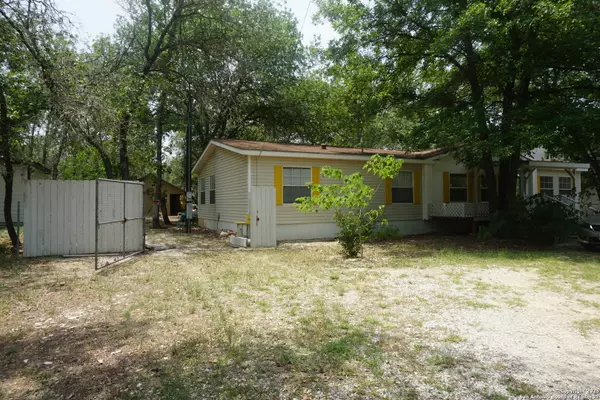 Elmendorf, TX 78112,23027 Fawn Trail Dr.