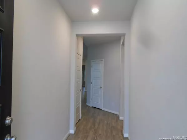 San Antonio, TX 78254,9729 novacek