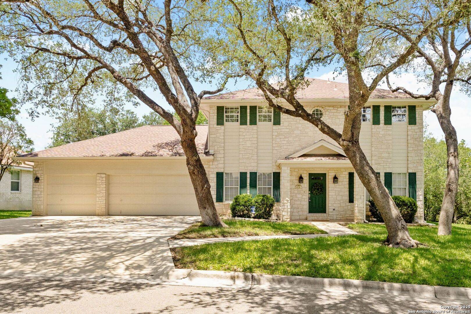 557 Timber Hollow, New Braunfels, TX 78132