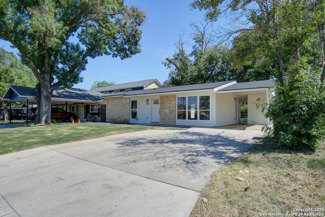 San Antonio, TX 78213,1514 Arroya Vista