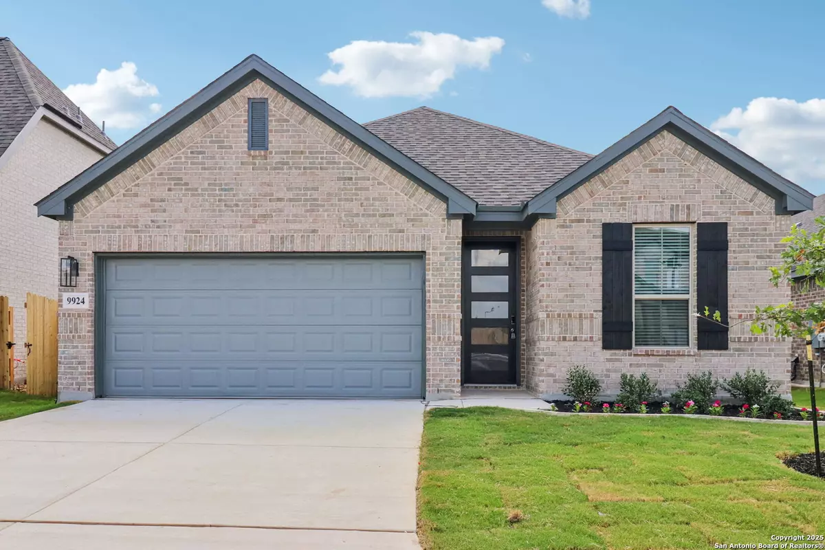 San Antonio, TX 78254,9924 Paladin Ridge