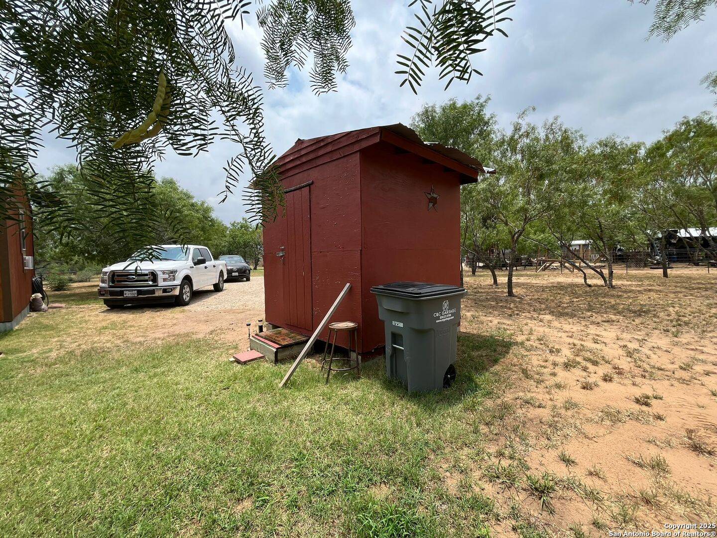Pleasanton, TX 78064,205 May