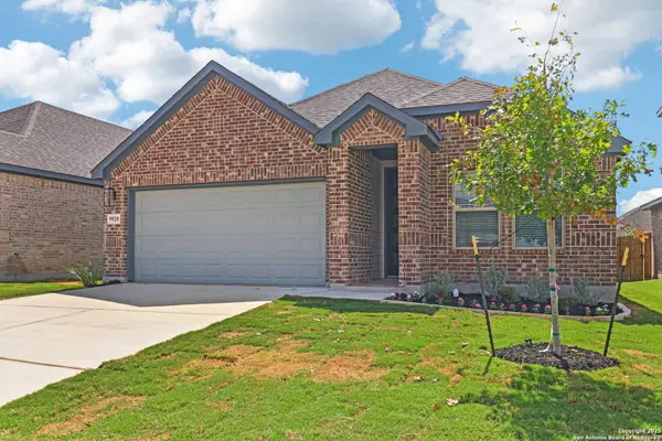 San Antonio, TX 78254,9921 Paladin Ridge