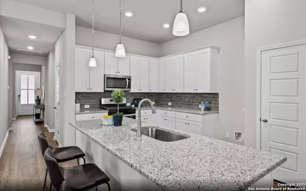 Helotes, TX 78245,10536 Bricewood Park