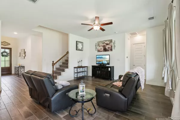 Fair Oaks Ranch, TX 78015,9047 Graford Ridge