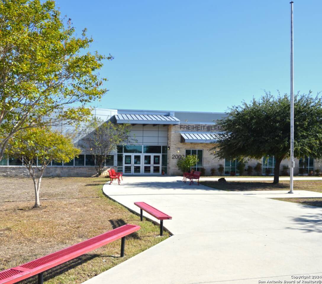 New Braunfels, TX 78130,5715 Tug Point