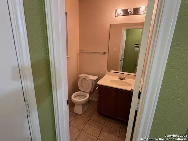 San Antonio, TX 78239,6723 Dragway Farm