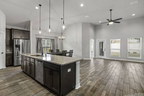 4818 Blue Jasmine, San Antonio, TX 78245