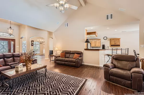 San Antonio, TX 78261,5718 Elam Way