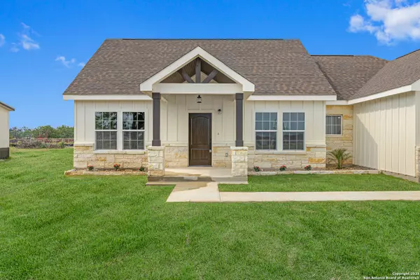 Atascosa, TX 78002,13016 Pueblo Nuevo