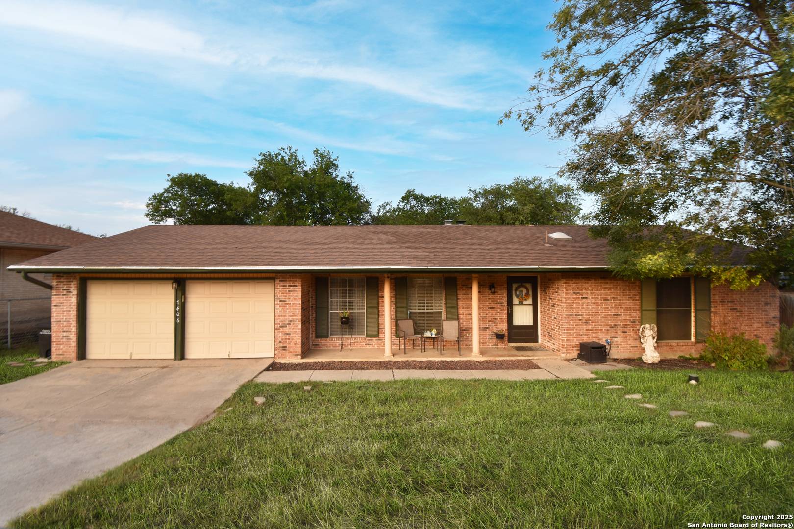 San Antonio, TX 78218,7406 Castle Wood