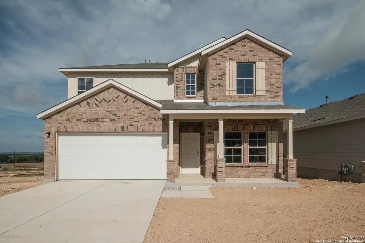 San Antonio, TX 78245,6227 Persimmon Lake