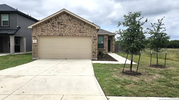 San Antonio, TX 78244,5930 Foster Bend