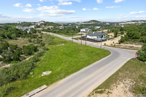 San Antonio, TX 78255,23315 Edens Canyon