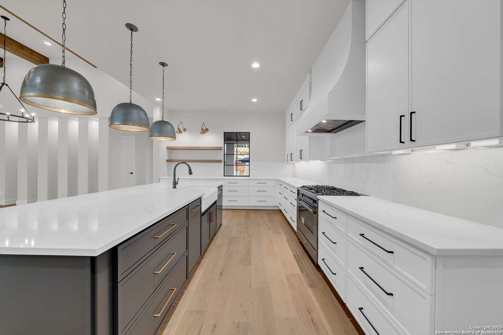 San Antonio, TX 78255,9527 Midsomer Place