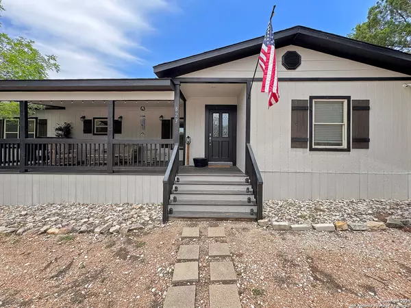 Canyon Lake, TX 78133,823 Trail Crest