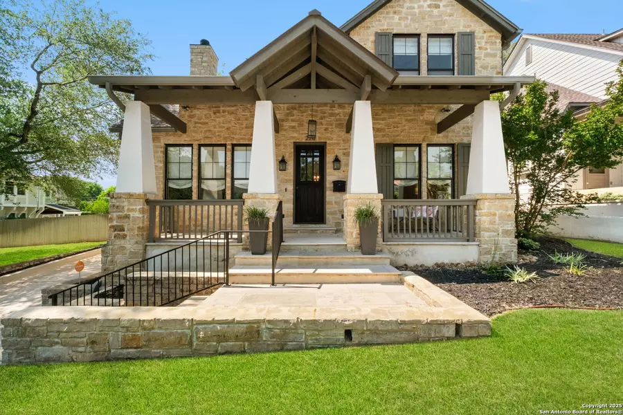 228 Cloverleaf, Alamo Heights, TX 78209