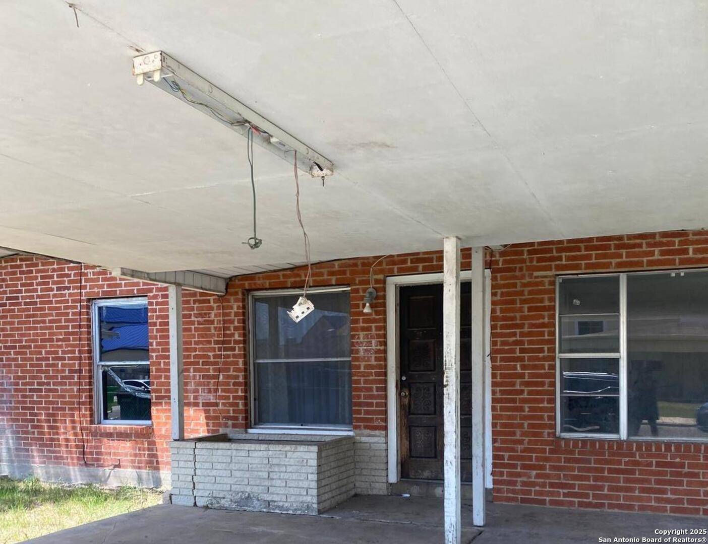 1743 Athel Ave, San Antonio, TX 78237