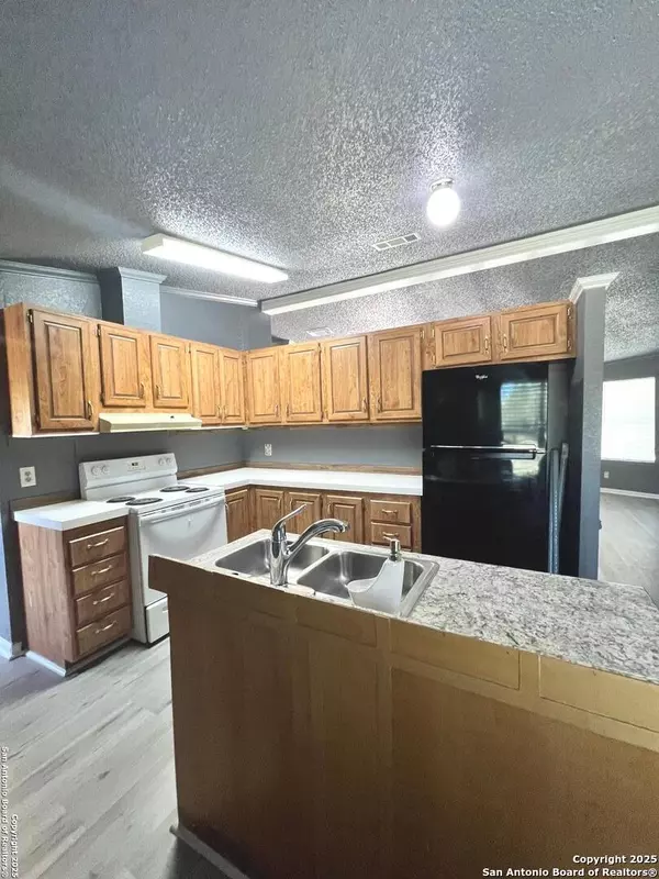 San Antonio, TX 78245,15115 Pioneer Sky