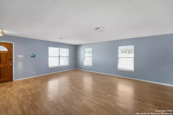 San Antonio, TX 78240,9503 Marshall Pt