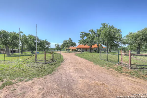Willow City, TX 78675,82 Bell Mountain