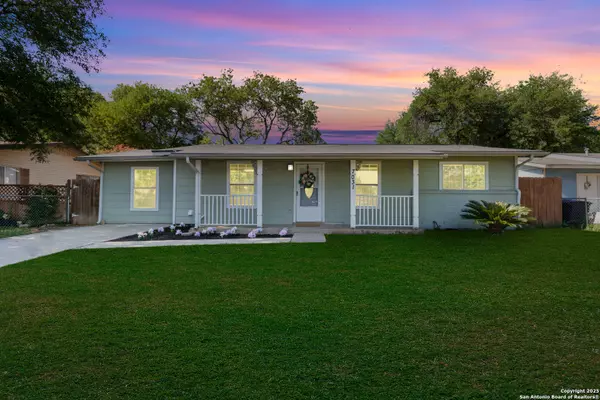 7031 Ashdale, San Antonio, TX 78227