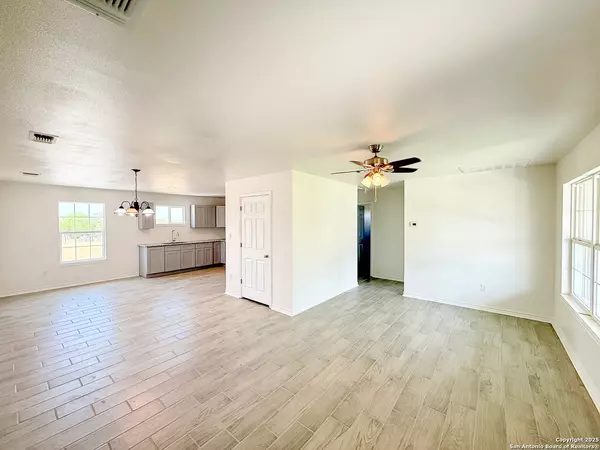 Moore, TX 78057,00 County Road 1629 Hillcounty