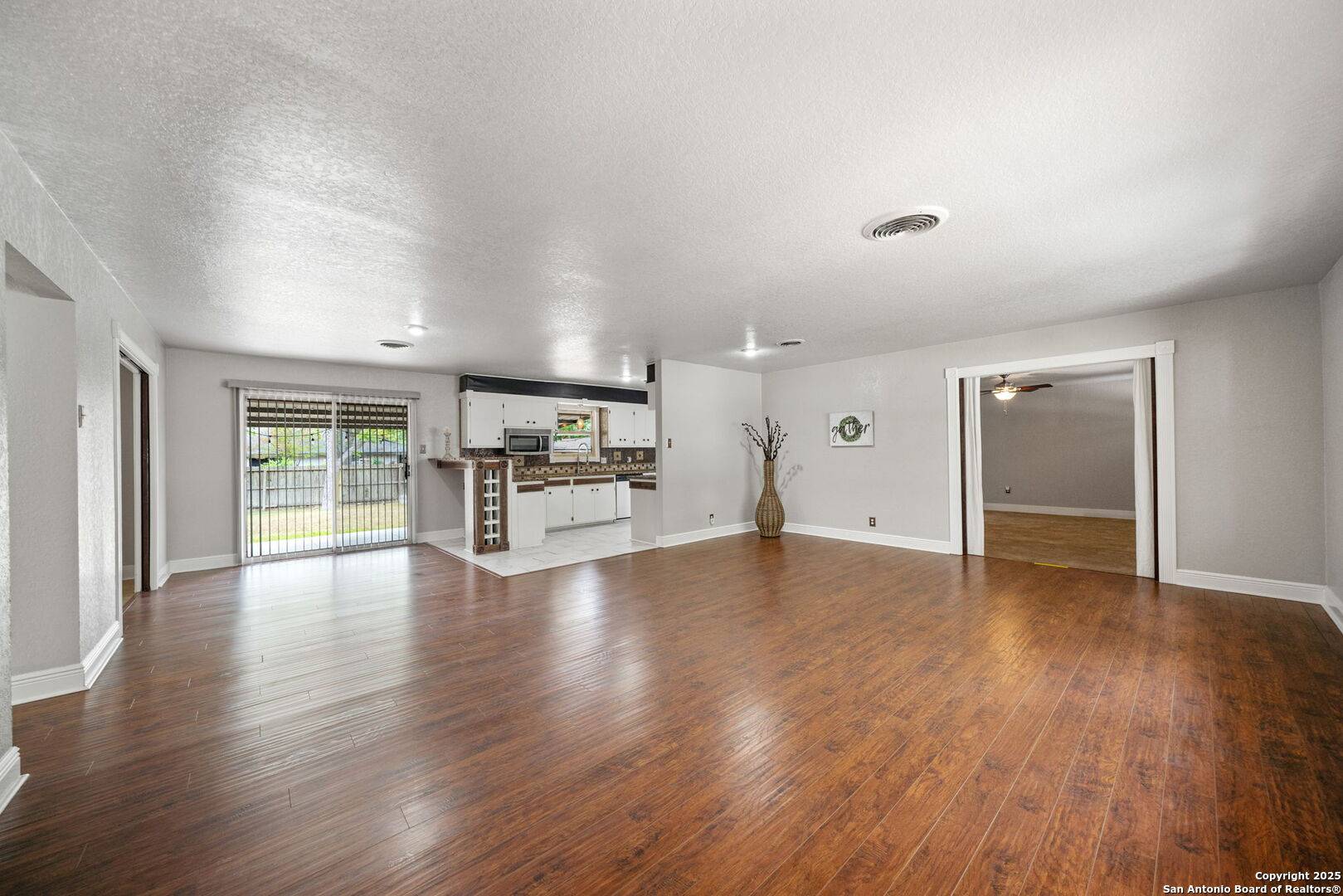 Windcrest, TX 78239,434 Winfield